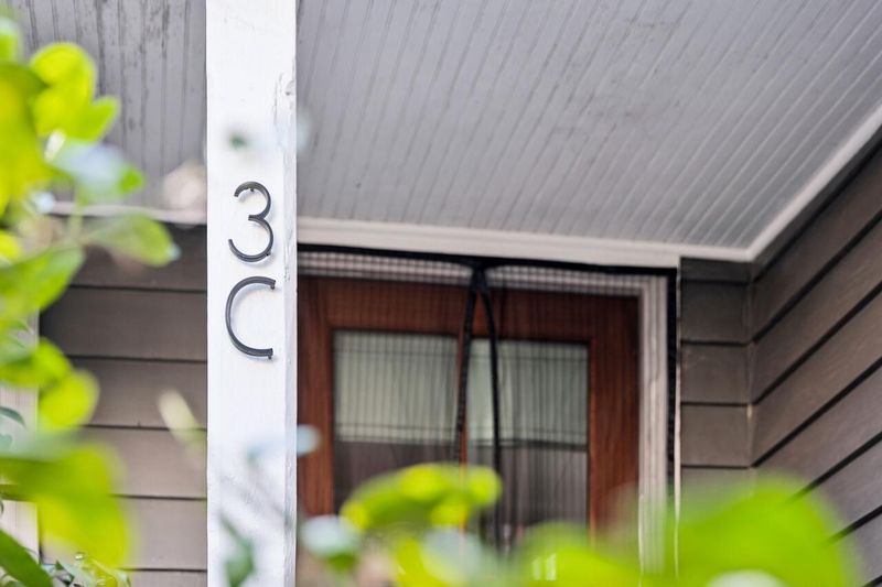 3 Kracke St #C, Charleston, SC 29403