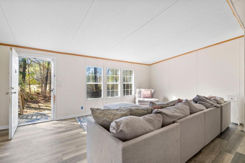 1270 Doctor Evans Rd, Moncks Corner, SC 29461