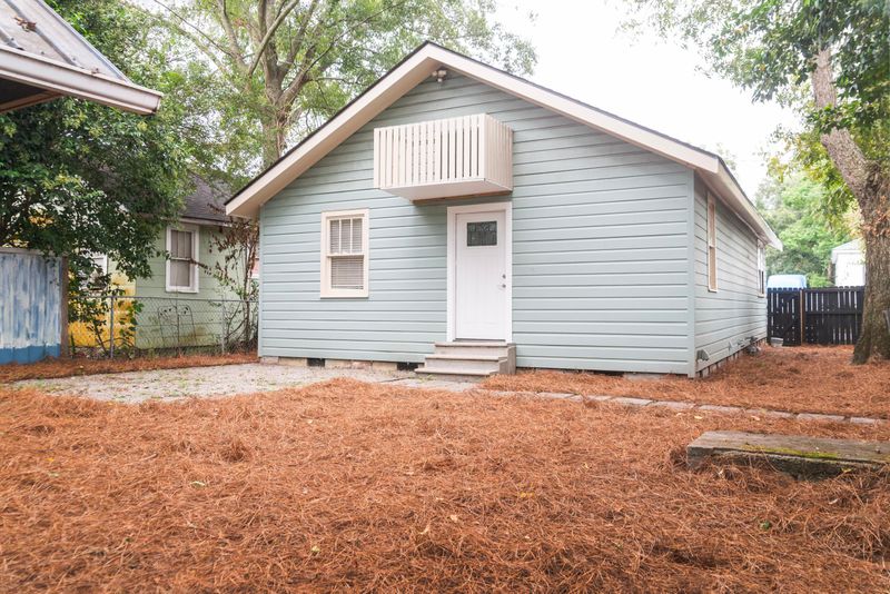 1808 Success St, North Charleston, SC 29405