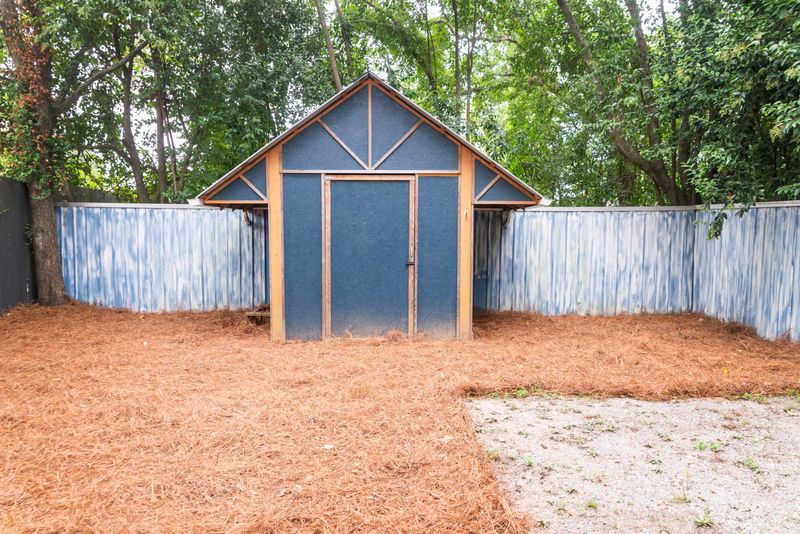 1808 Success St, North Charleston, SC 29405