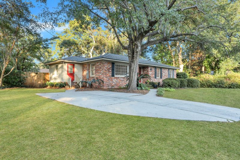 1332 Wicks Ave, Charleston, SC 29412