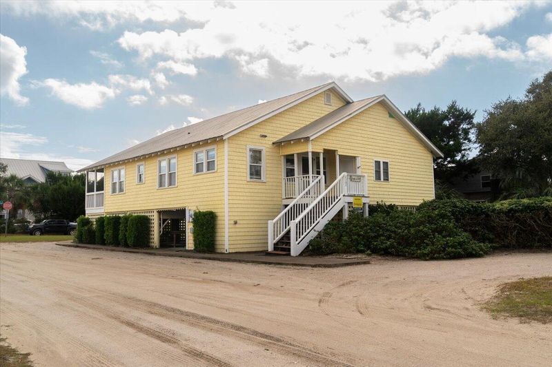 2302 Palmetto Blvd, Edisto Beach, SC 29438