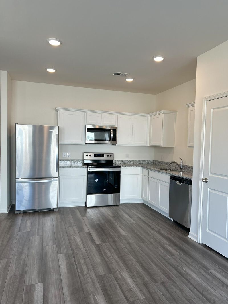 1202 Scarlett Maple St, Summerville, SC 29486