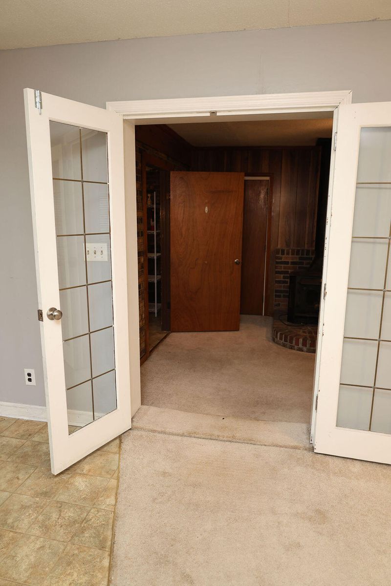 501 Hansford Dr, Goose Creek, SC 29445