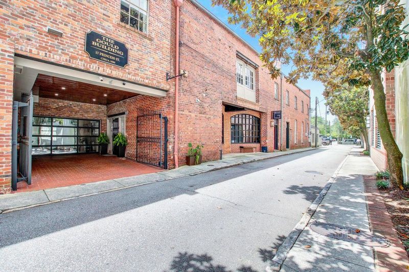 17 Princess St #D, Charleston, SC 29401