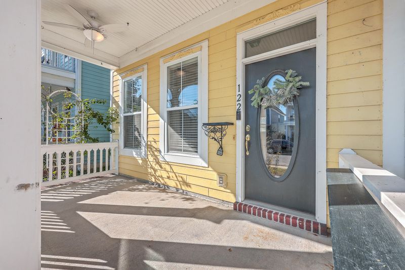 122 Hyacinth St, Summerville, SC 29483