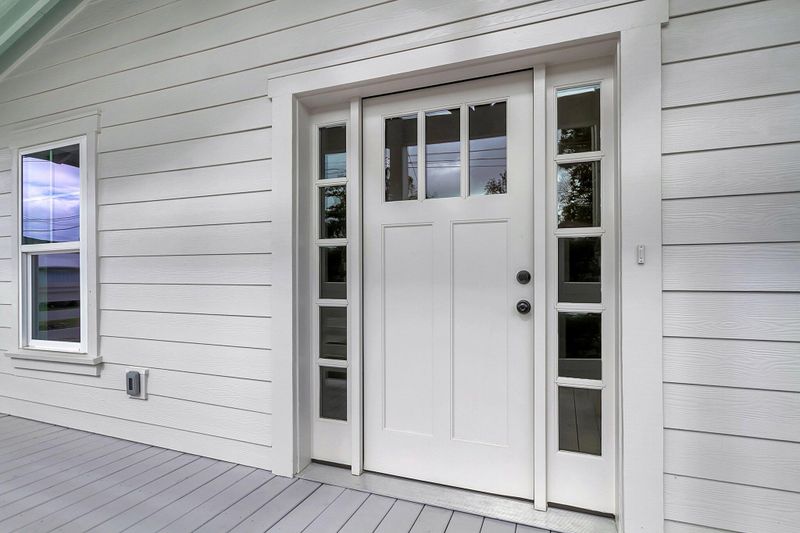2044 Delaware Ave, North Charleston, SC 29405