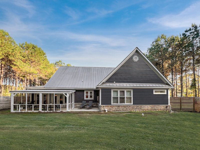 252 Short Cut Rd, Harleyville, SC 29448