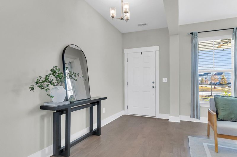 111 Rum Neck St, Summerville, SC 29486