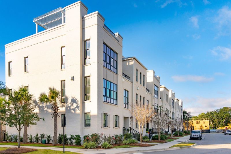 409 Spartina Ln, Charleston, SC 29492