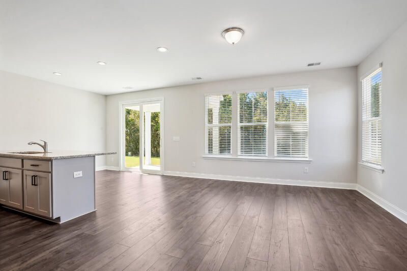 331 Chapman Cir, Goose Creek, SC 29445
