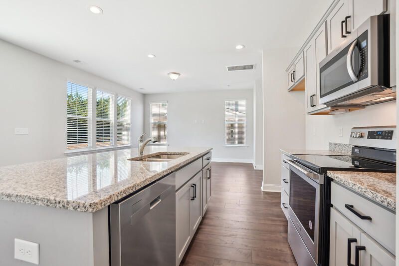339 Chapman Cir, Goose Creek, SC 29445