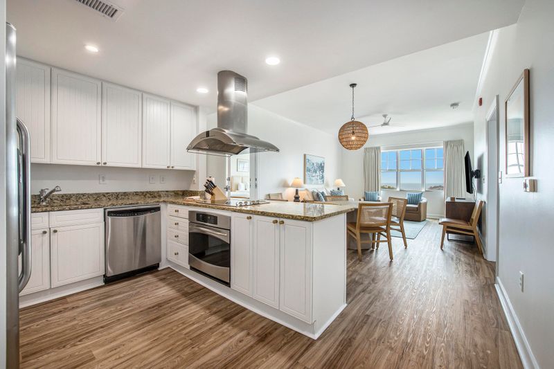 5802 Palmetto Dr #B-515, Isle Of Palms, SC 29451