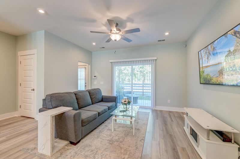 4565 Summey St, North Charleston, SC 29405