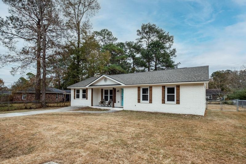 4571 Garwood Dr, Ladson, SC 29456