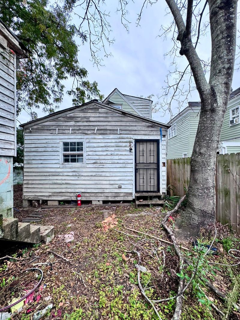 11 Allway St #2, Charleston, SC 29403