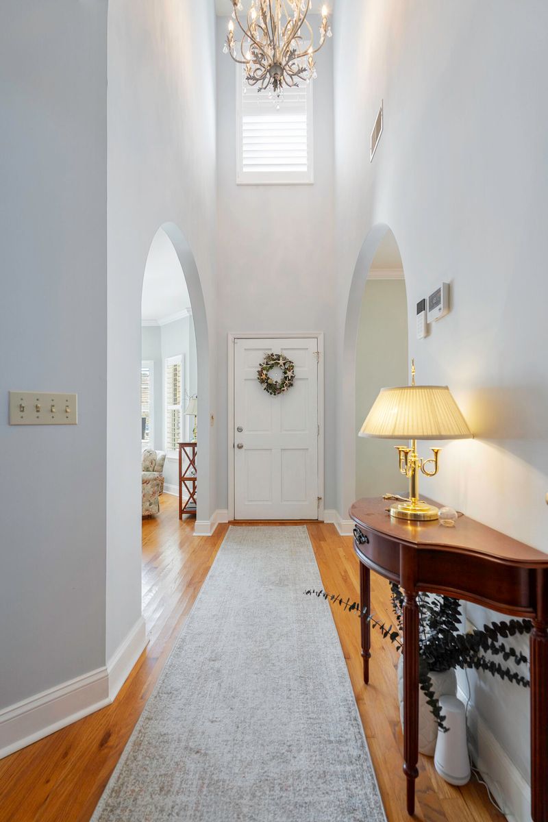 1802 Falling Creek Cir, Mount Pleasant, SC 29464