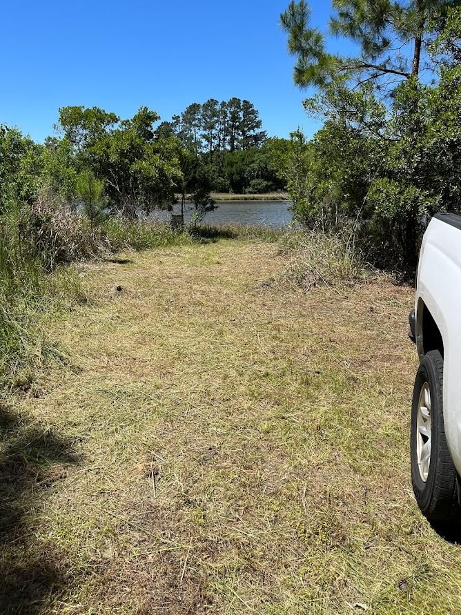 6526 Beagle Club Rd, Meggett, SC 29449