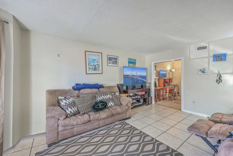 4384 Purdue Dr, North Charleston, SC 29418