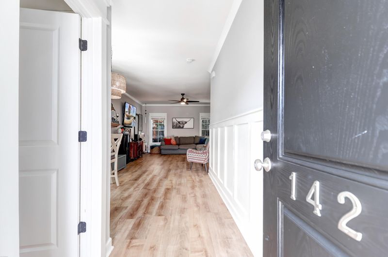 1421 Oldenburg Dr, Mount Pleasant, SC 29429