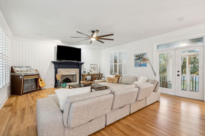 128 Beresford Creek St, Charleston, SC 29492