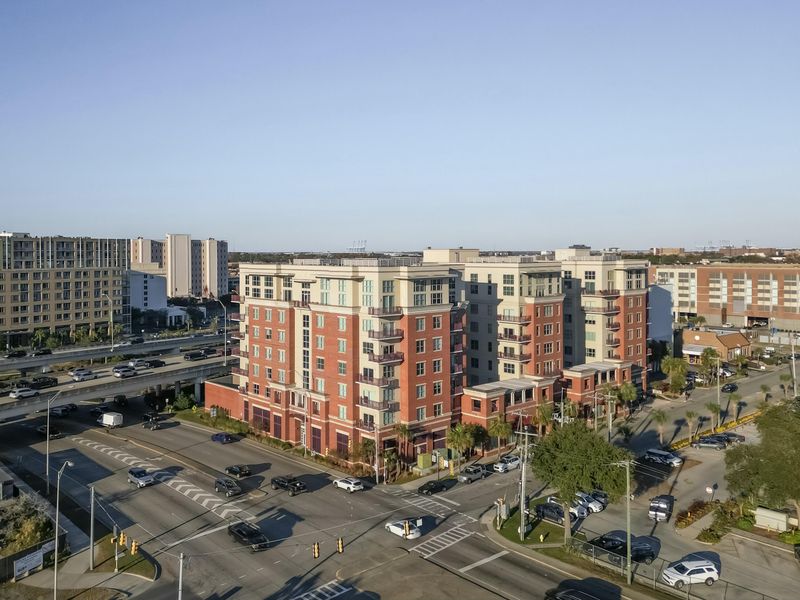 150 Bee St #501, Charleston, SC 29401