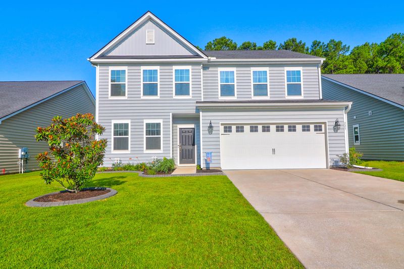 225 Sugarberry Ln, Moncks Corner, SC 29461