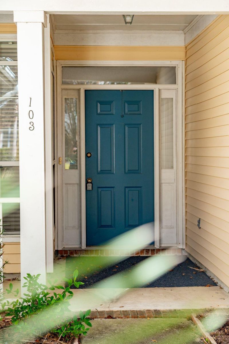 103 Isherwood Dr, Goose Creek, SC 29445