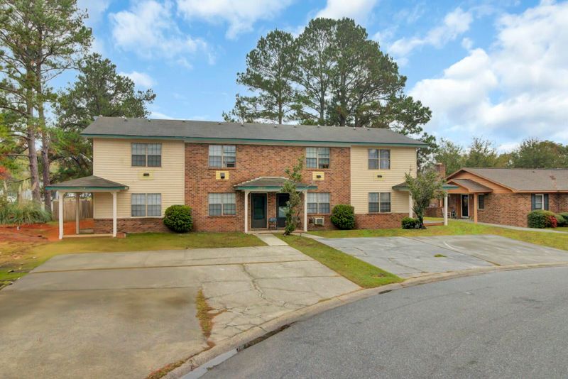 7780 Wayfield Cir, North Charleston, SC 29418