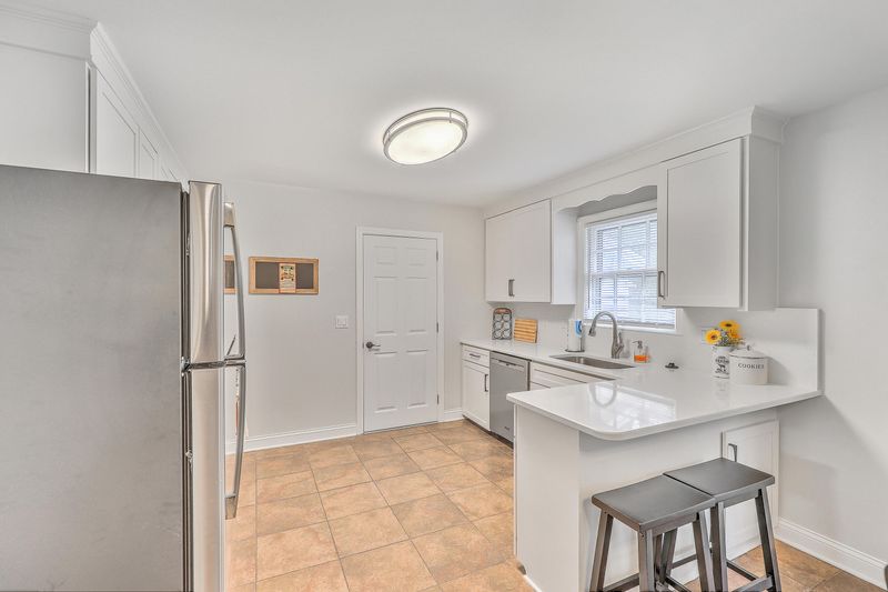 1323 White House Blvd, Charleston, SC 29412