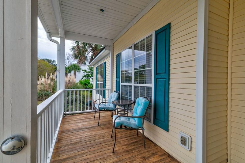 1074 Wayfarer Ln, Charleston, SC 29412