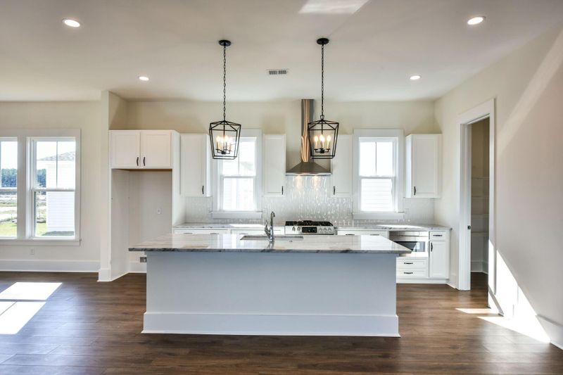 346 Trailmore Ln, Summerville, SC 29486
