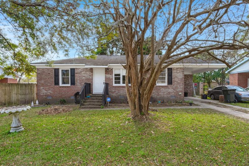 406 Madeline Dr, Goose Creek, SC 29445