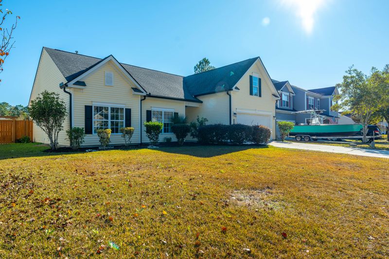 111 Hollytree Cir, Ladson, SC 29456