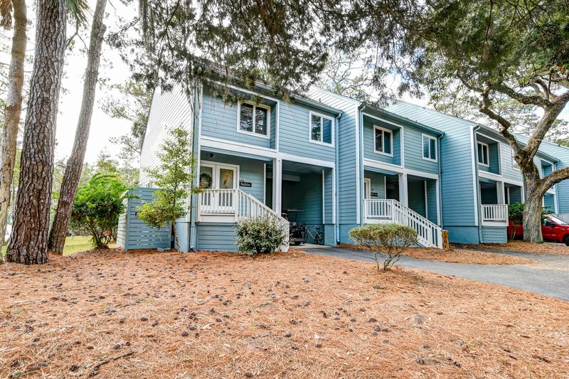 482 Sea Cloud Cir, Edisto Island, SC 29438