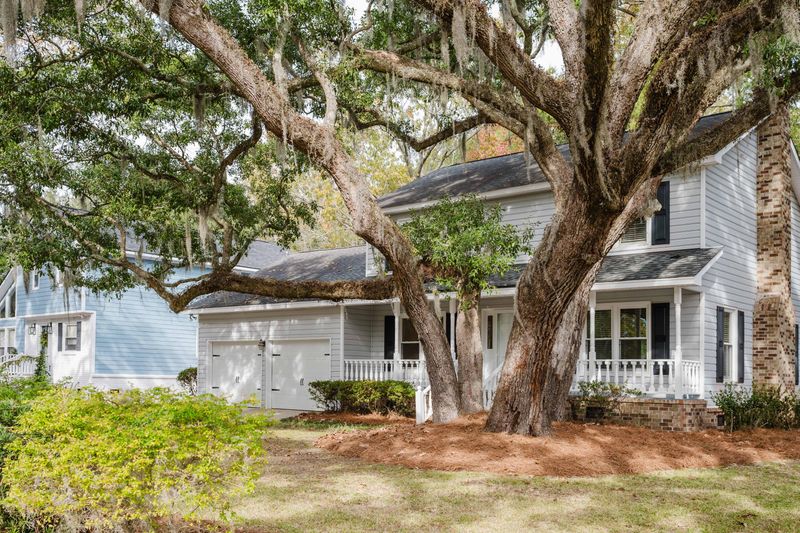 2422 Pristine View Rd, Charleston, SC 29414