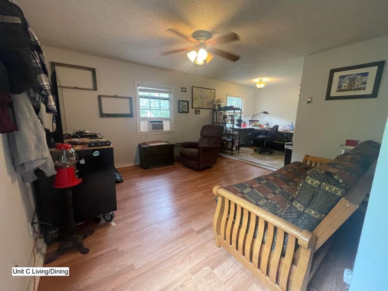 2135 Burlington Ave, Charleston, SC 29414