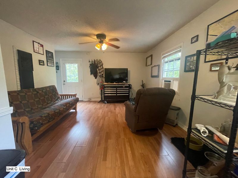2135 Burlington Ave, Charleston, SC 29414