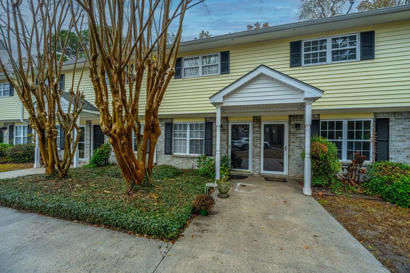 507 Stinson Dr #G2, Charleston, SC 29407