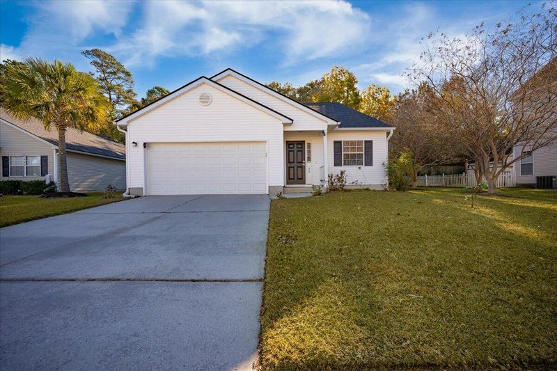 66 Creek Bend Dr, Summerville, SC 29485