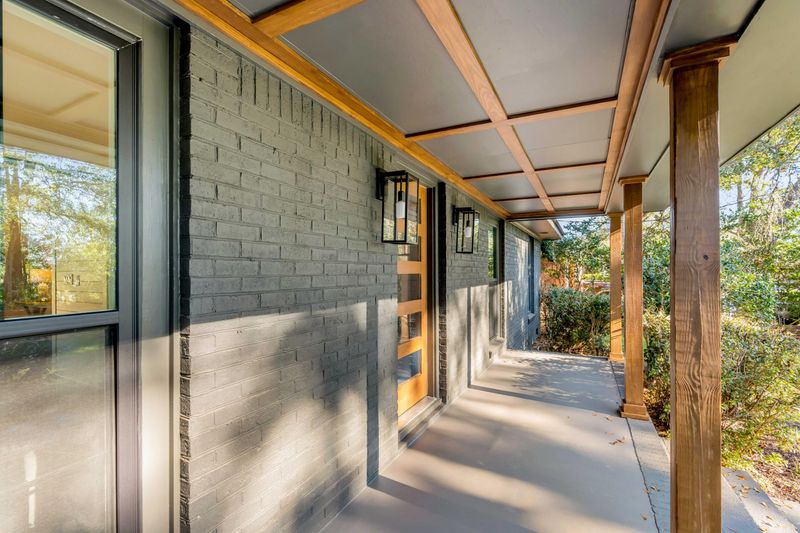 1318 Manor Blvd, Charleston, SC 29407