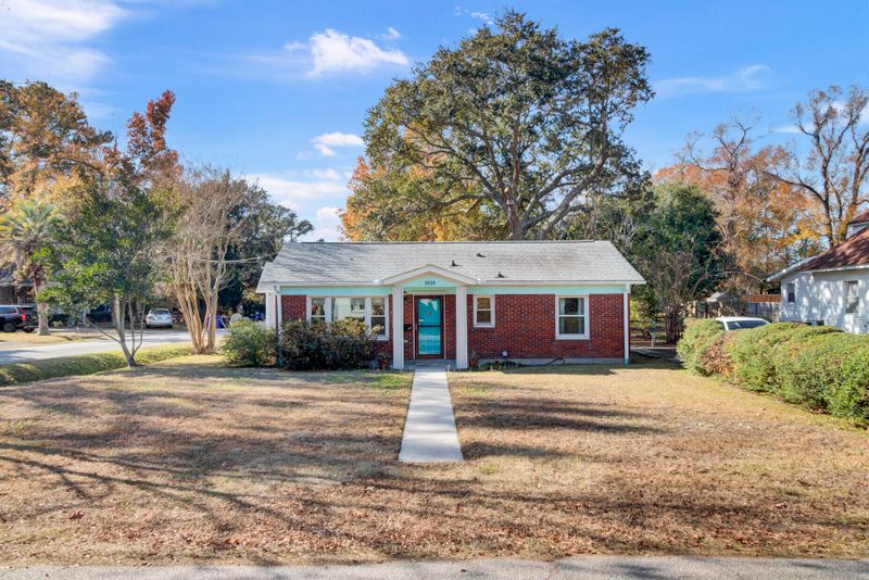 1001 Lango Ave, Charleston, SC 29407
