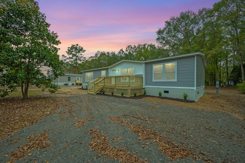 218 Dean Dr, Summerville, SC 29483