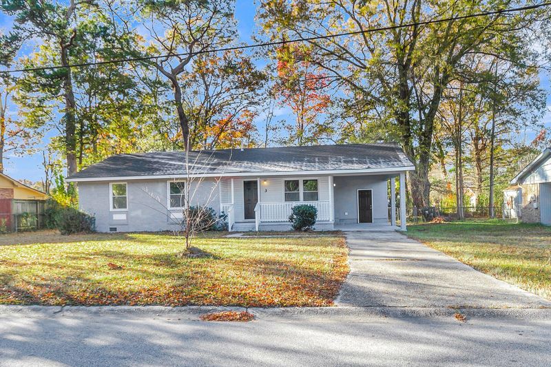 3 Summit Ave, Goose Creek, SC 29445
