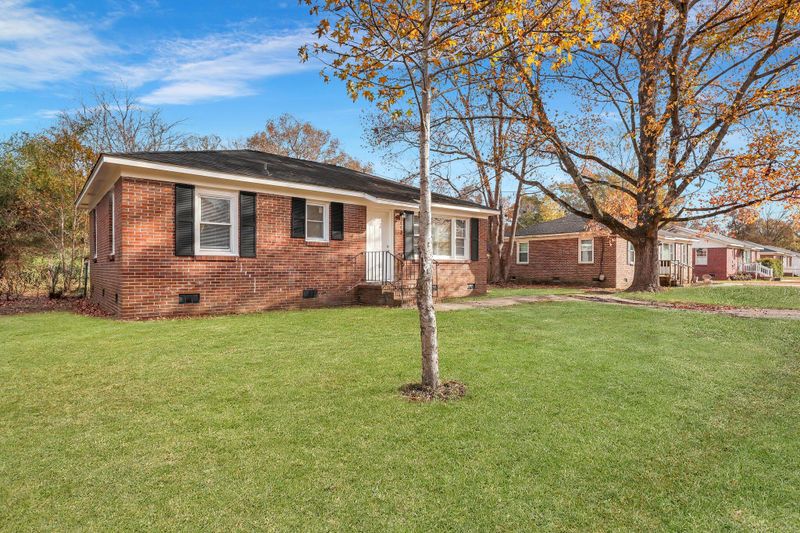 442 Annette Dr, Goose Creek, SC 29445