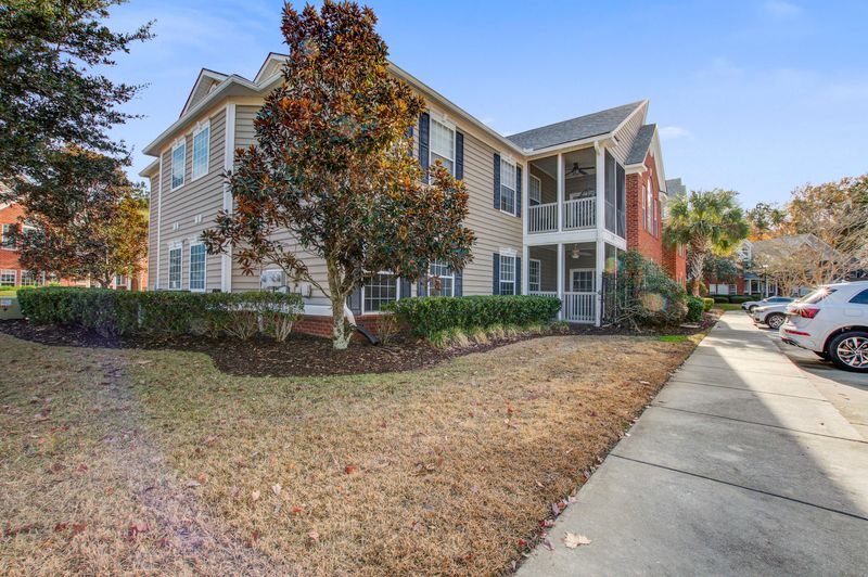 1413 Belcourt Ln, Mount Pleasant, SC 29466