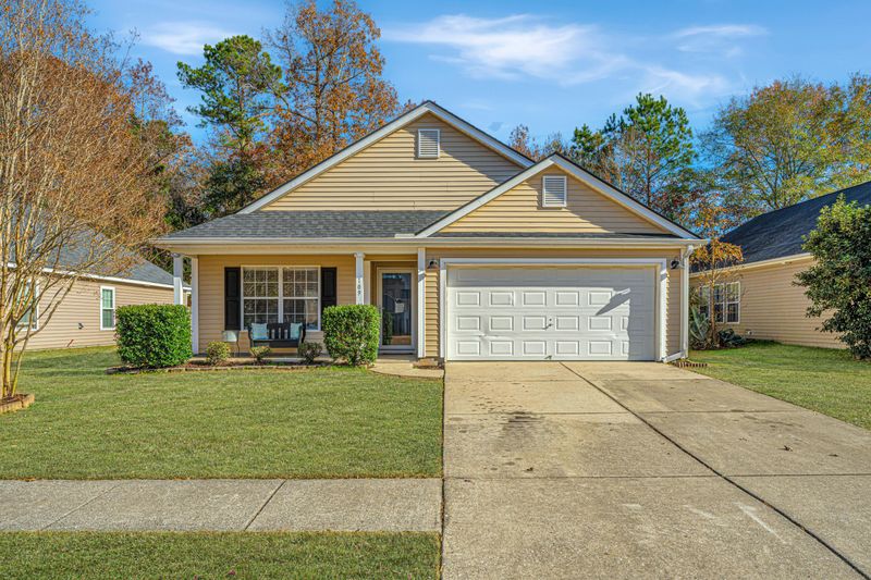 109 Destin St, Summerville, SC 29483