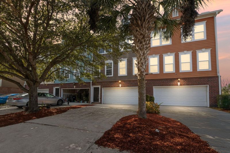 9041 Parlor Dr, Ladson, SC 29456