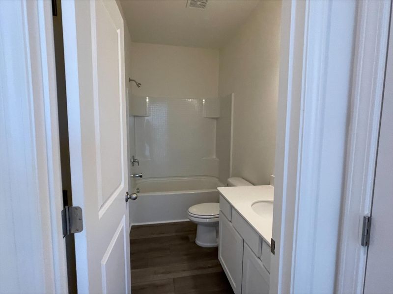 212 Phoenix Dr, Summerville, SC 29486