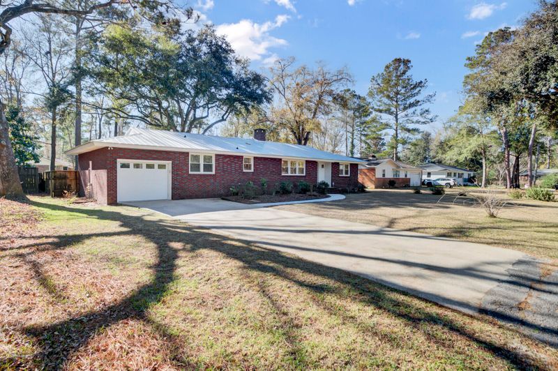 102 Elm Cir, Summerville, SC 29485